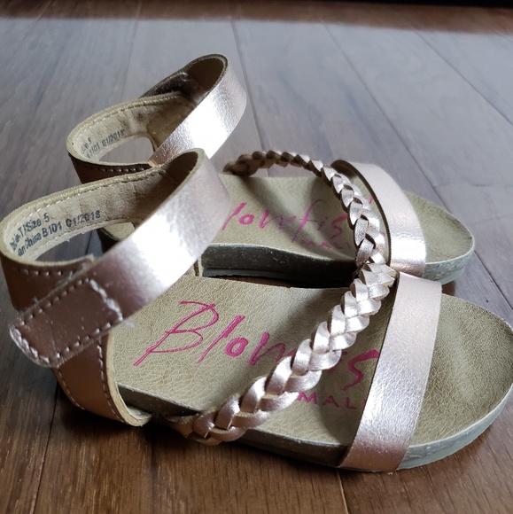Baby Blowfish sandals size 5 - Picture 2 of 6